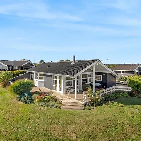 Feriehus Tjarven - 350m From The Sea By Interhome Hejls
