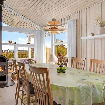 Σπίτι διακοπών Tjarven - 350m From The Sea By Interhome Hejlsminde